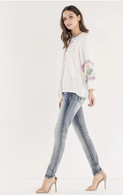 Load image into Gallery viewer, Miss Me Jeans skinny jean
